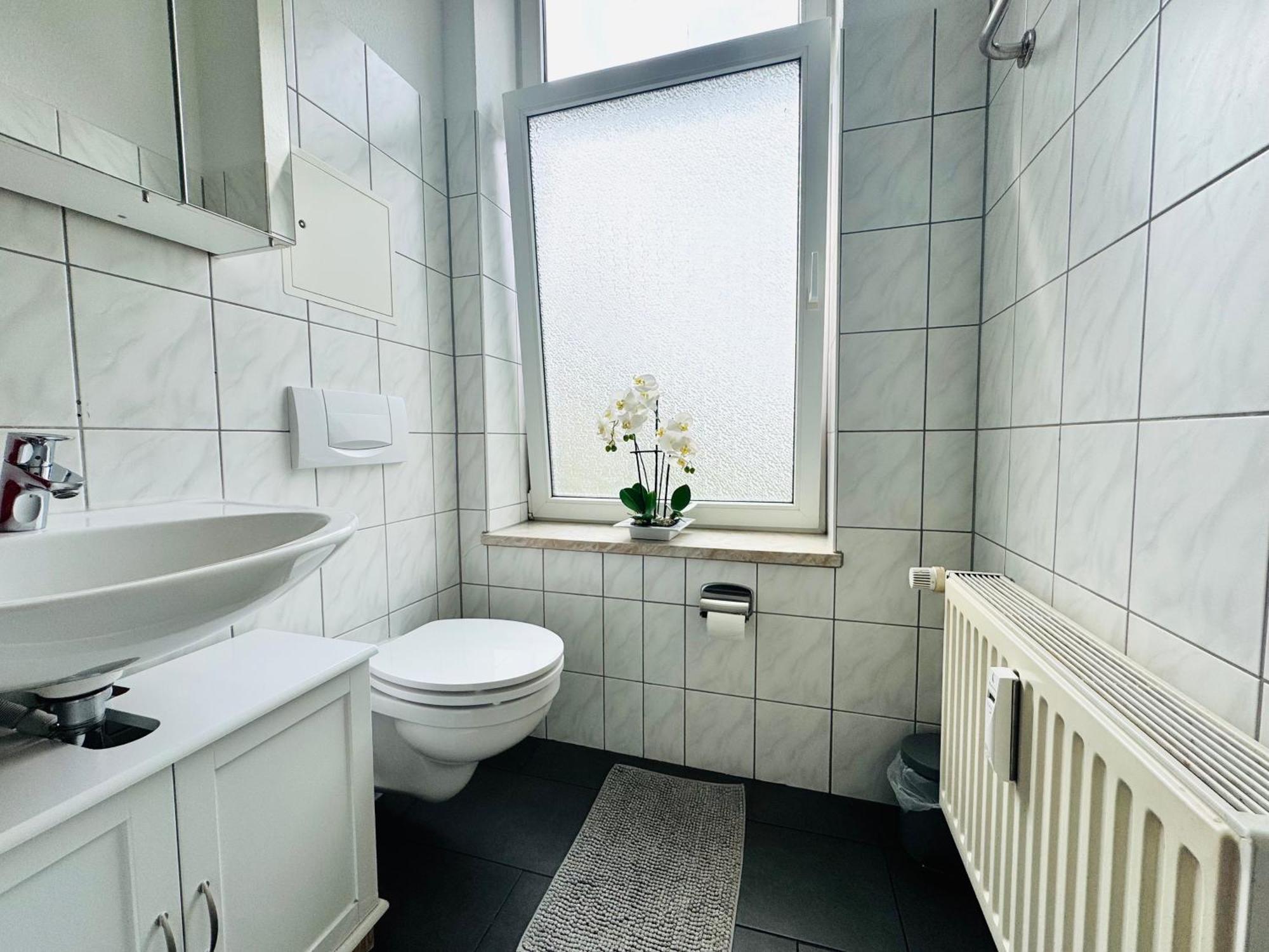 Attraktive Wohnung Im Schoenen Hinterhof Шверин Екстериор снимка